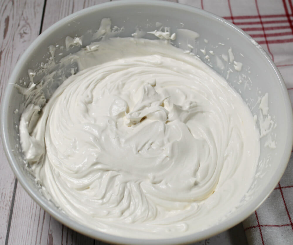 Strawberry Keto Cheesecake Salad6