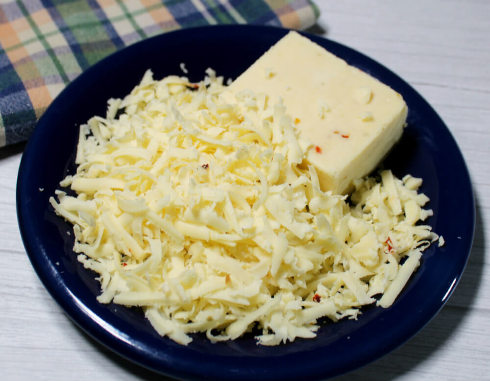 Pepper Jack Cheese Guacamole4