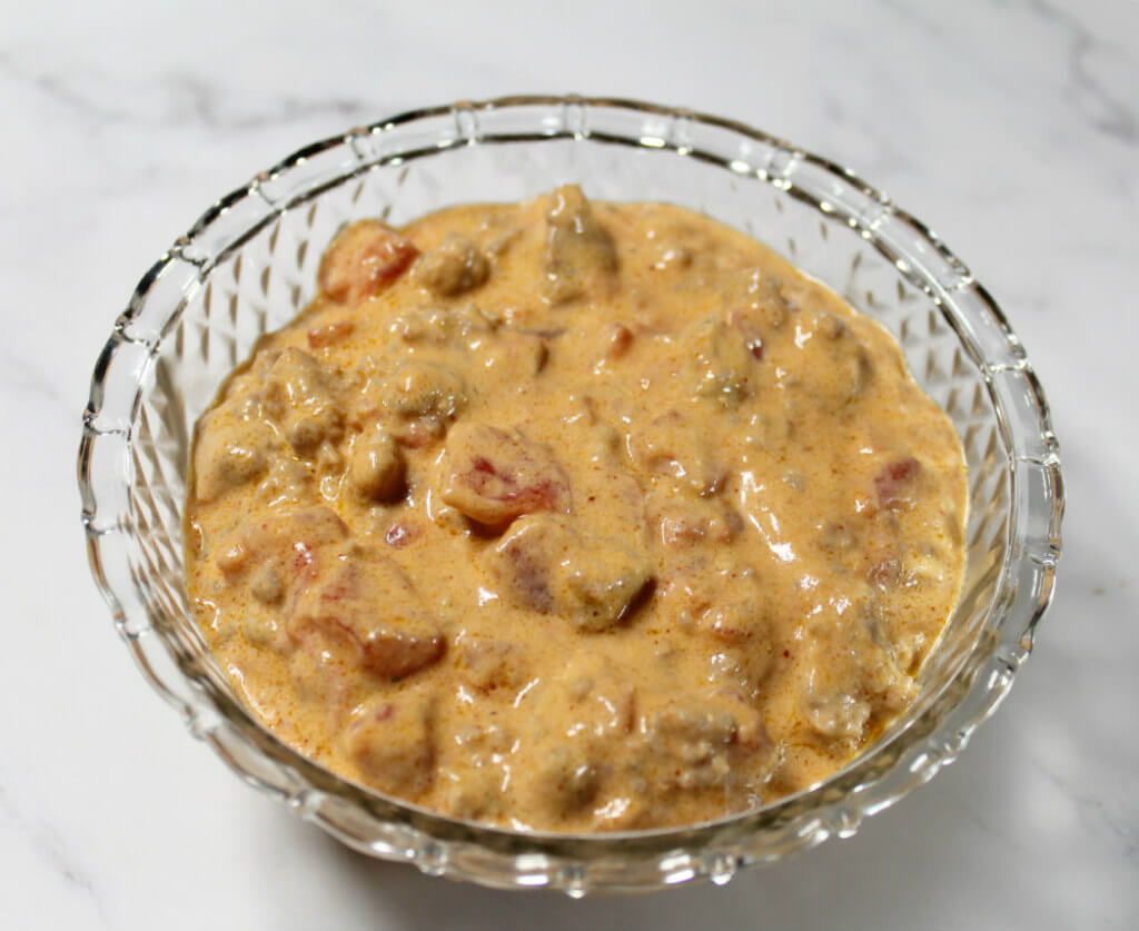 Cheesy Sausage Crockpot Taco Dip1