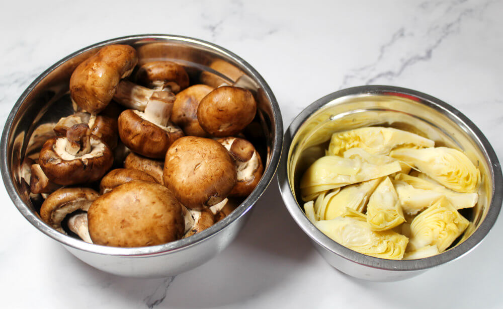 Mushroom, Artichoke, and Cheese Keto Salad2