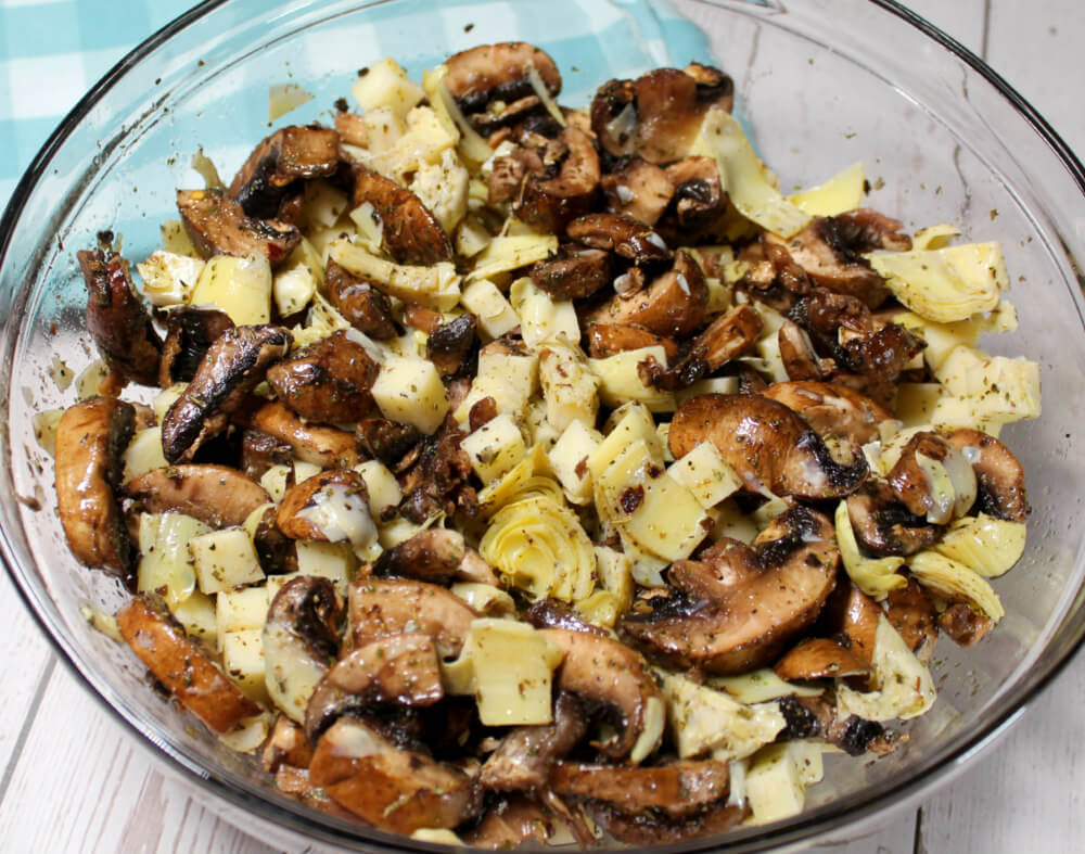 Mushroom, Artichoke, and Cheese Keto Salad5