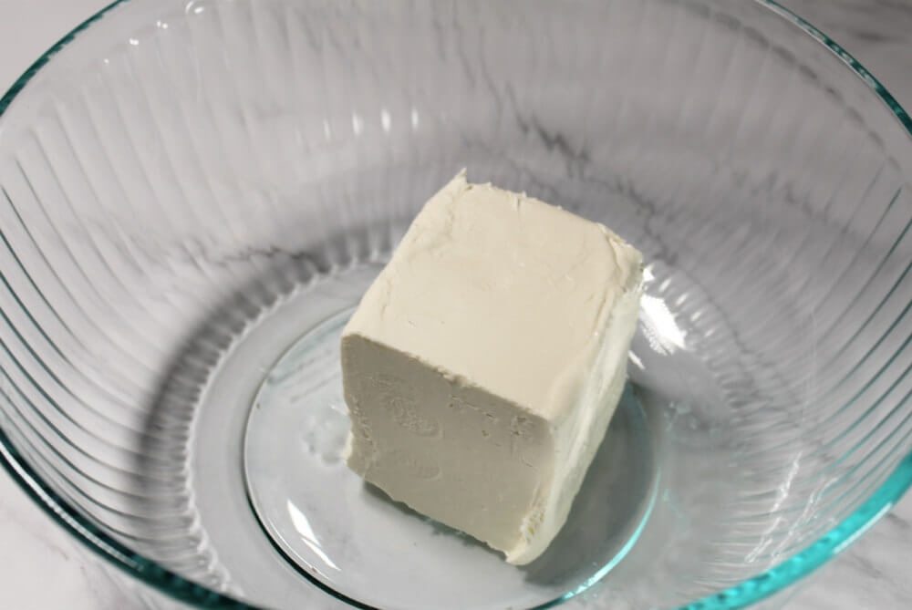 Ultimate Strawberry Keto Cheesecake Salad4