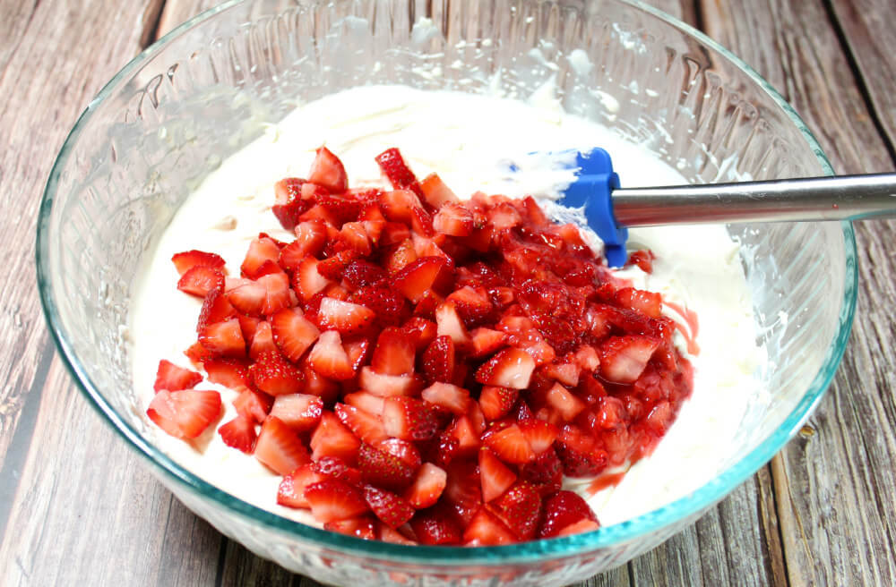 Ultimate Strawberry Keto Cheesecake Salad6