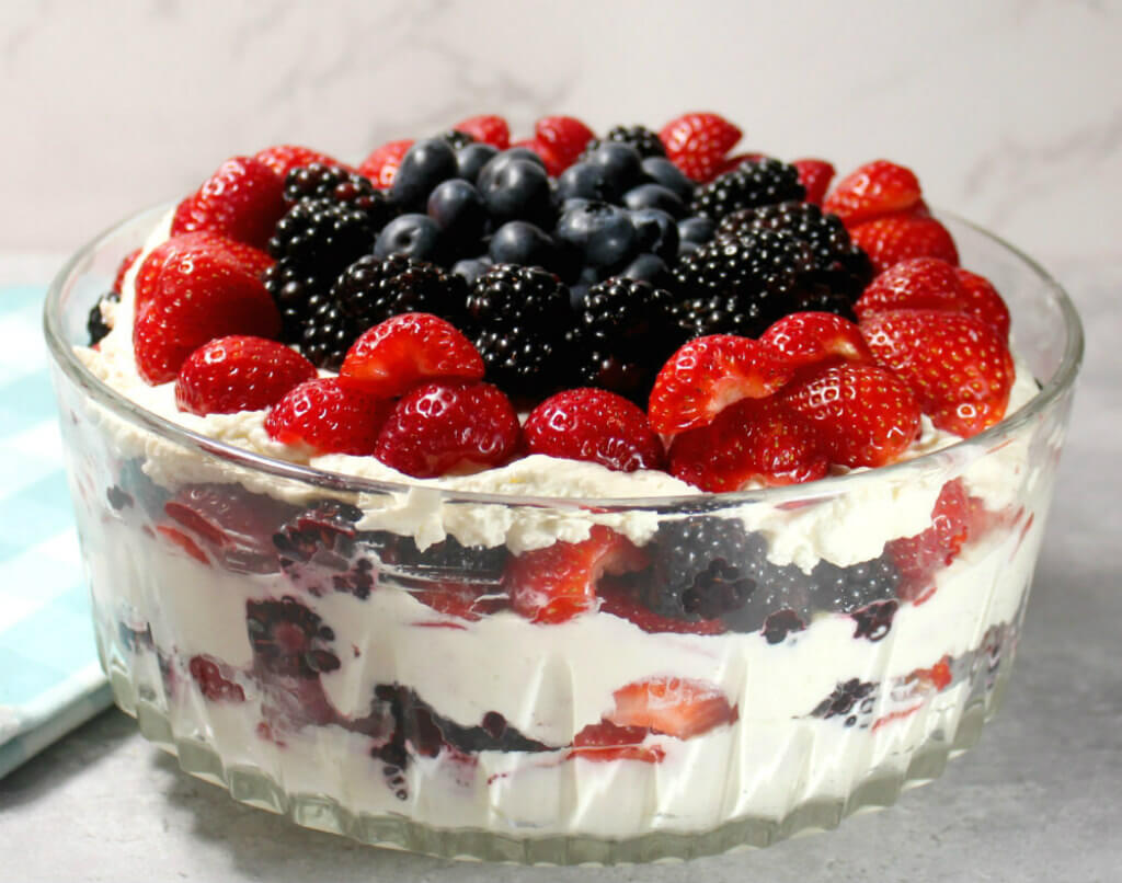Keto Cheesecake Berry Trifle1