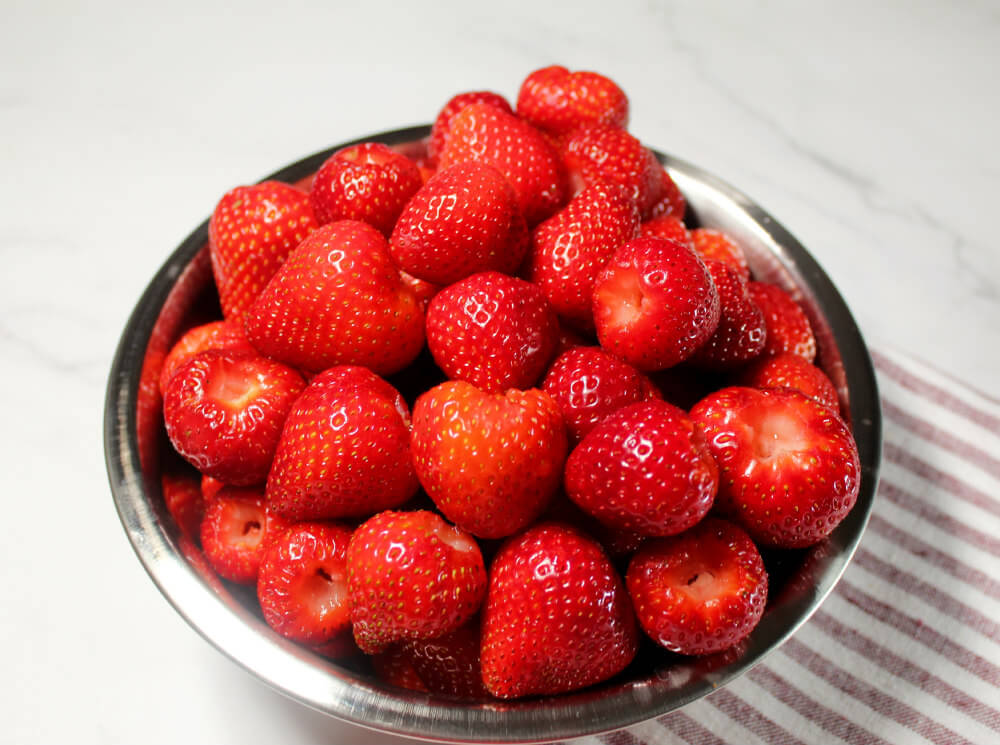 Strawberry Cheesecake Keto Milkshake2