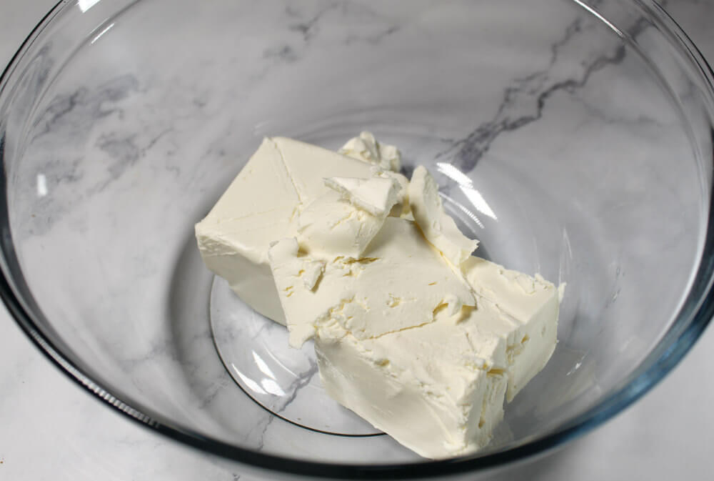 Strawberry Cheesecake Keto Milkshake3