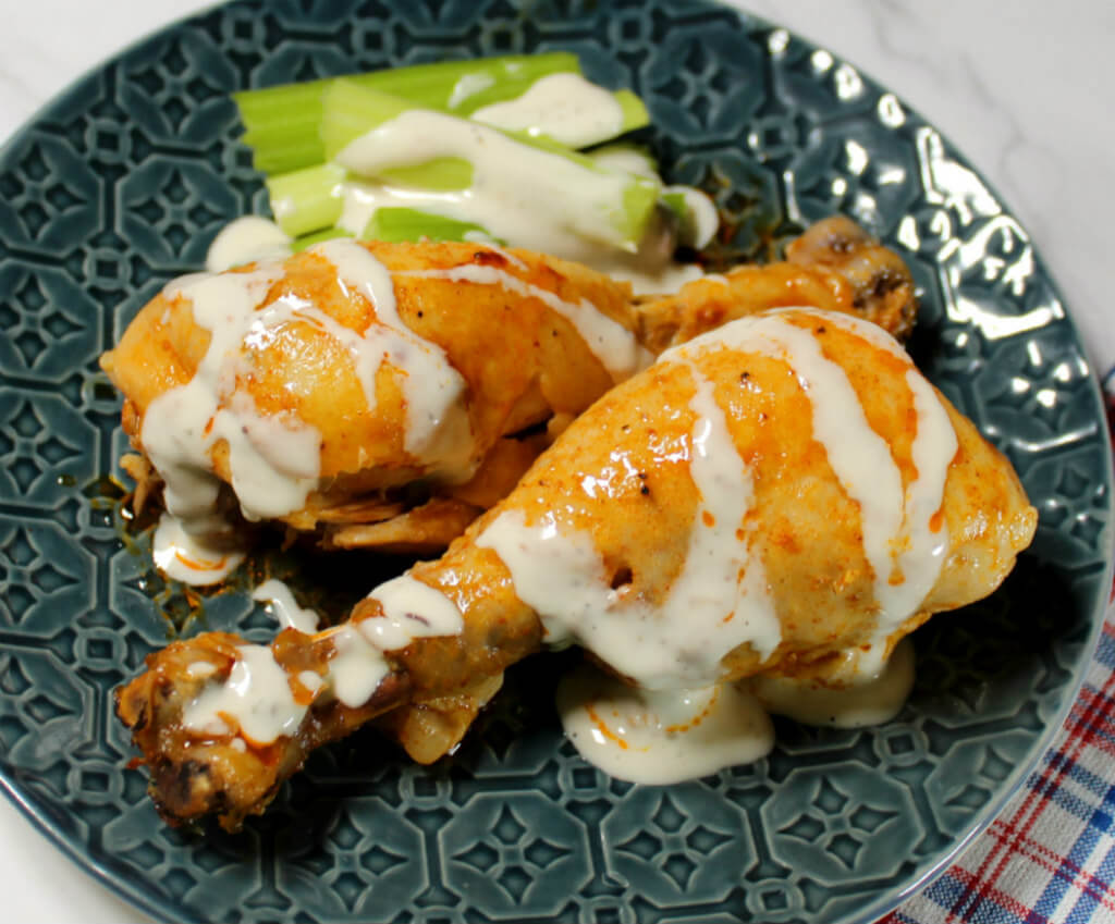 Slow Cooker Buffalo Drumsticks1