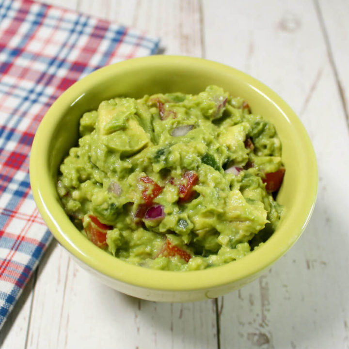Triple Pepper Guac1