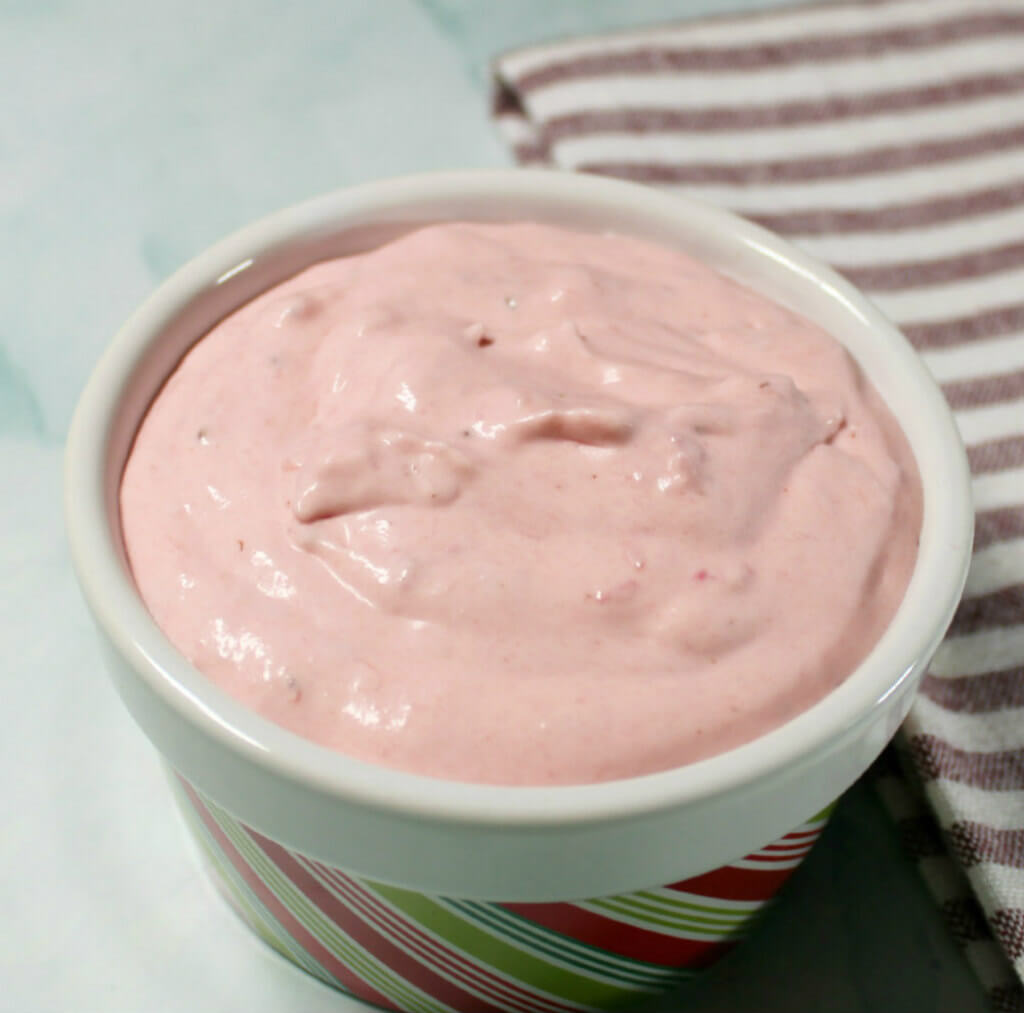 Strawberry Cheesecake Keto Dip1