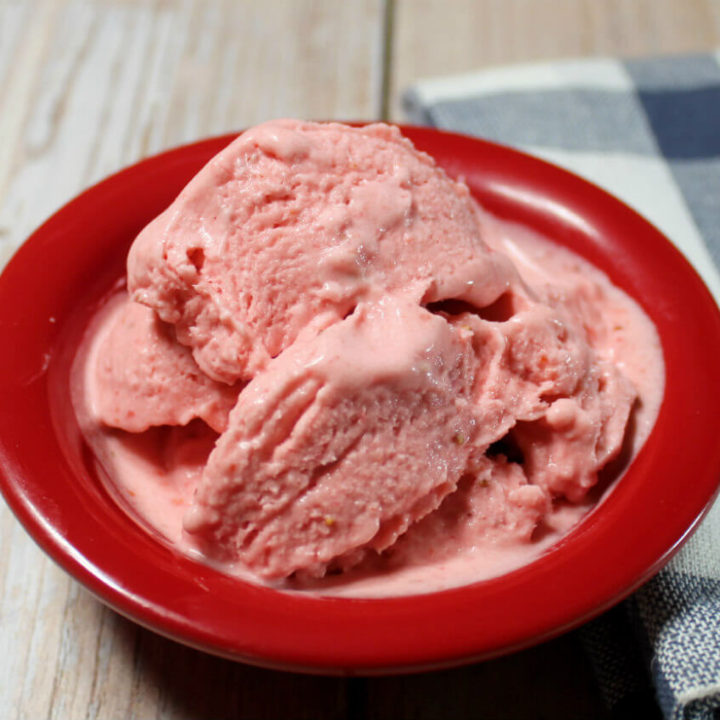 Strawberry Keto Ice Cream1