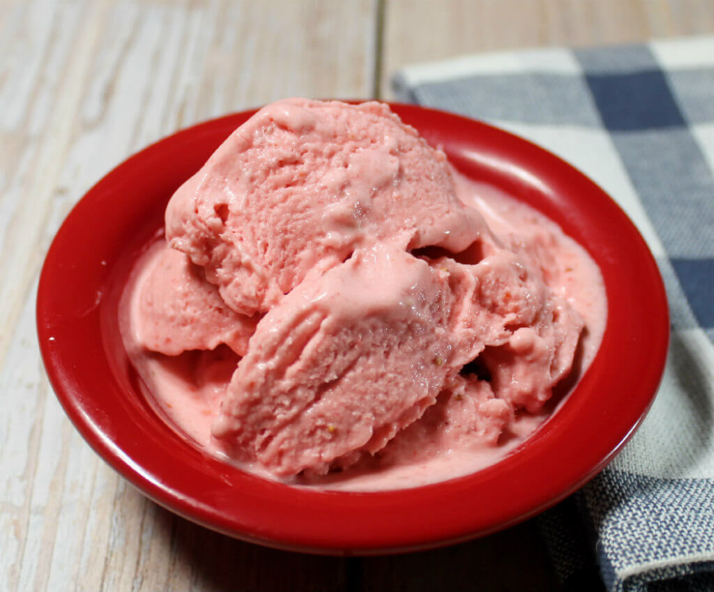 Strawberry Keto Ice Cream1