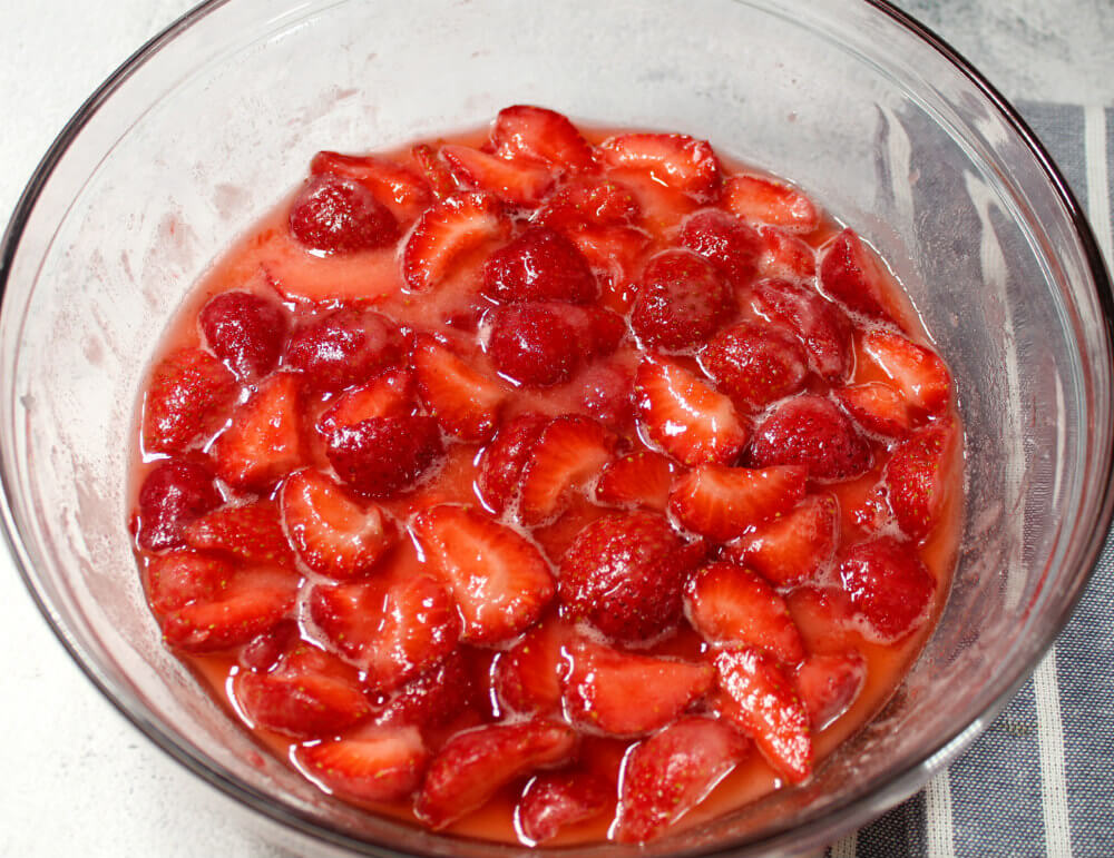 Strawberry Keto Ice Cream4