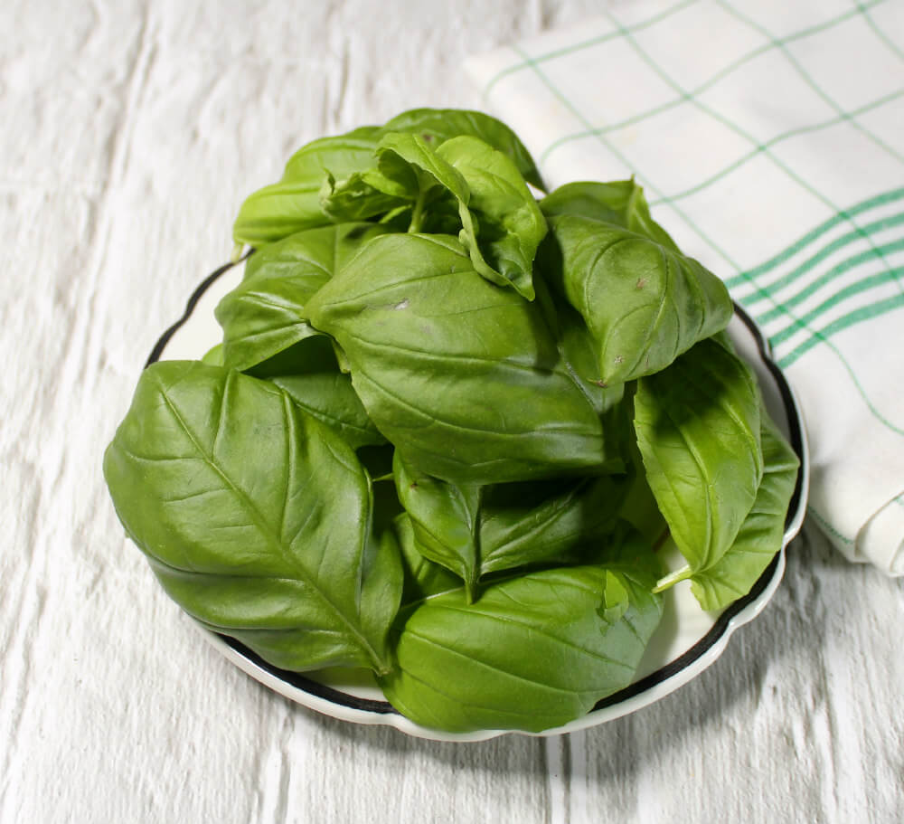 Low-Carb Caprese Salad3