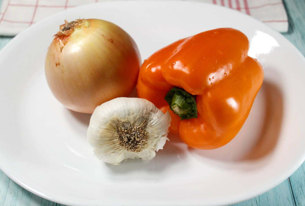 Low-Carb Smoked Sausage Zucchini Soup4