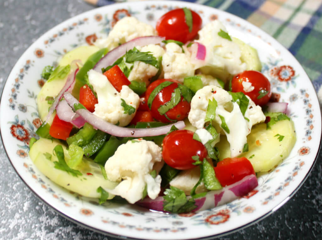 Keto Marinated Mexican Cauliflower Salad1