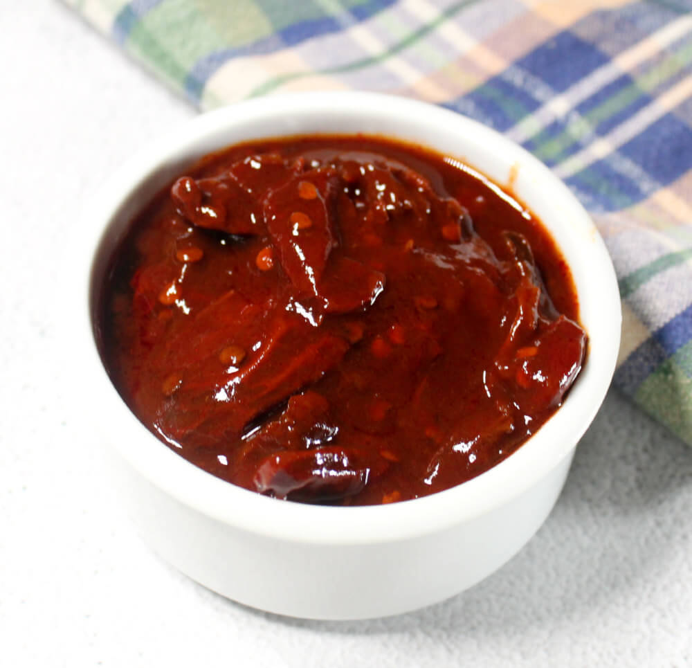 Chipotle Pepper Spicy Guacamole4