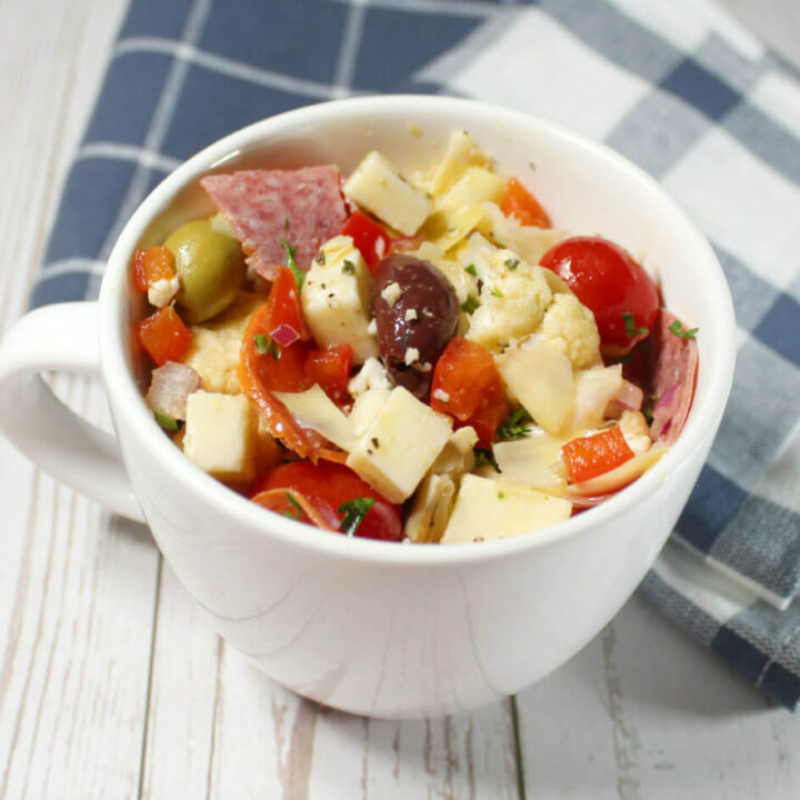 Keto Cauliflower Antipasto Salad1