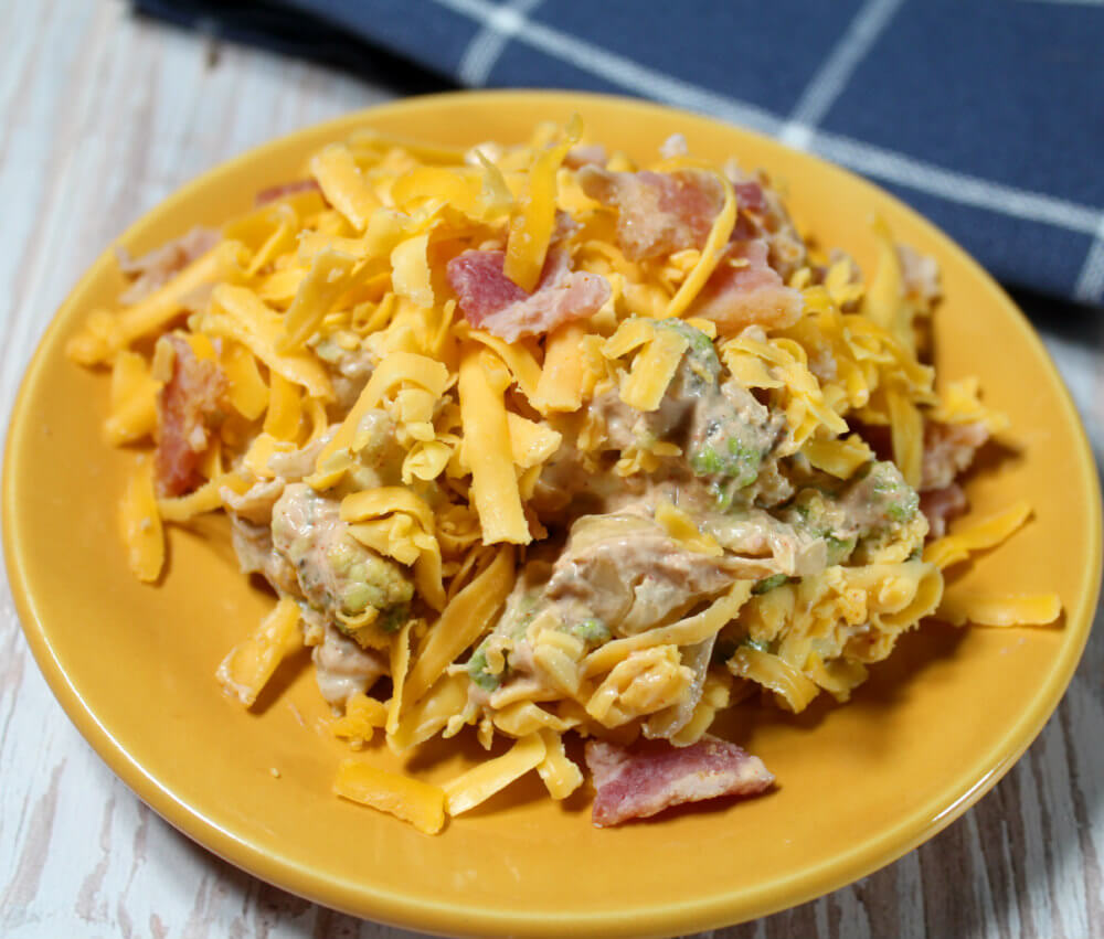 Keto Barbecue Ranch Cauliflower Lettuce Salad7