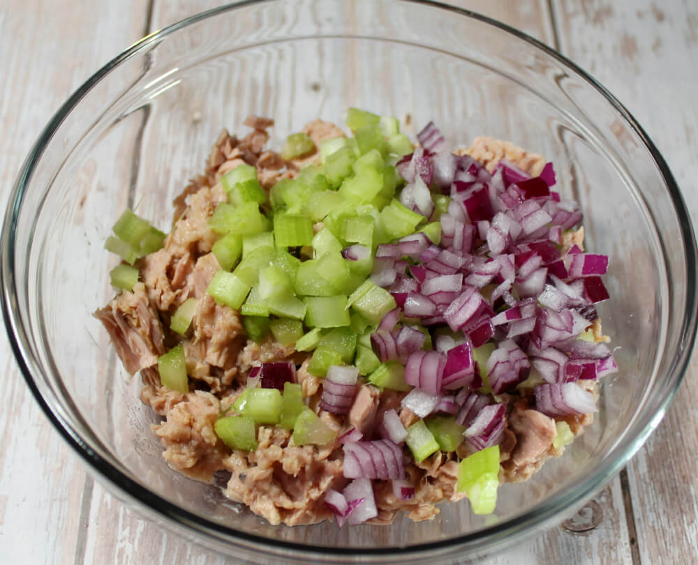 Rachael's Cucumber Boats with Tuna Salad3