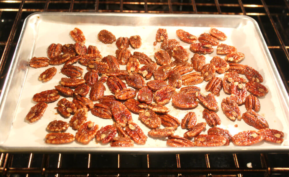 Keto Creamy Cranberry Salad with Spiced Pecans2