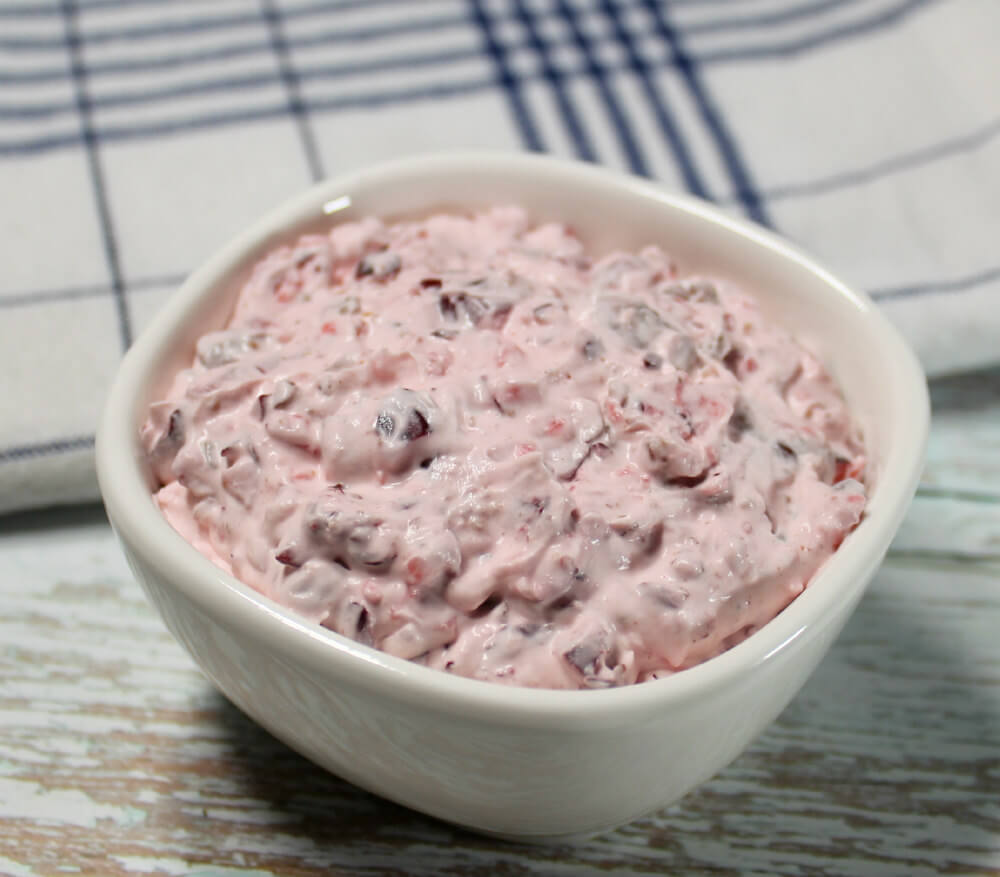 Keto Creamy Cranberry Salad with Spiced Pecans5