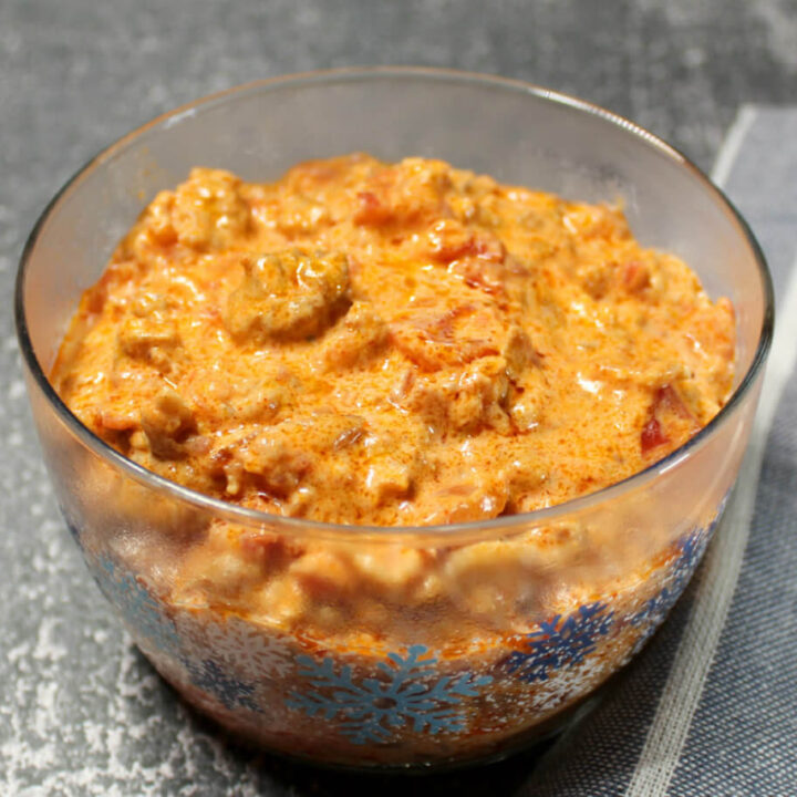 Crockpot Sausage Bacon Dip1