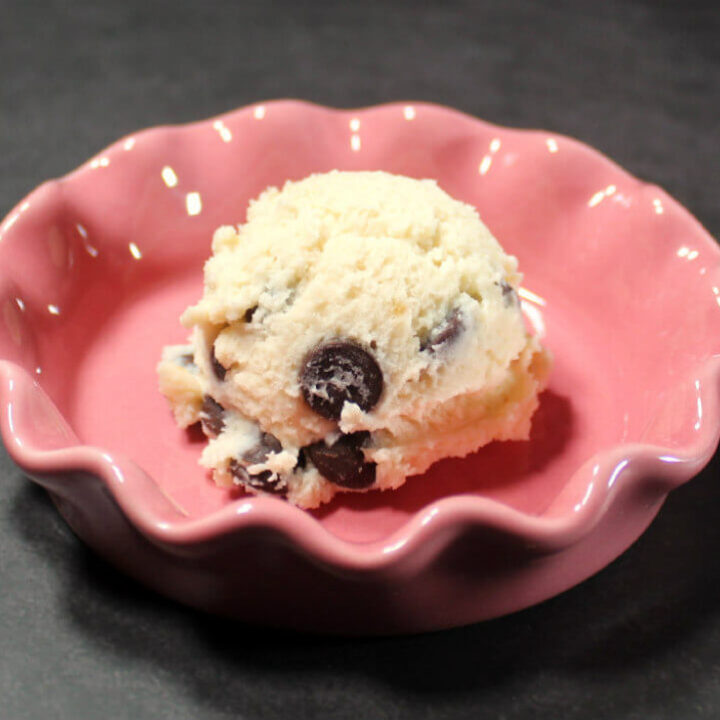 Chocolate Chip Keto Cheesecake Bites1