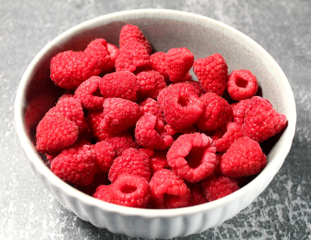 Keto Raspberry Coconut Smoothie2