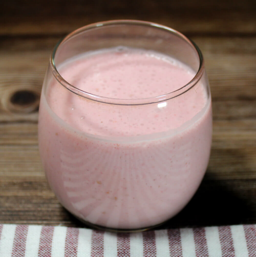 Keto Raspberry Coconut Smoothie4