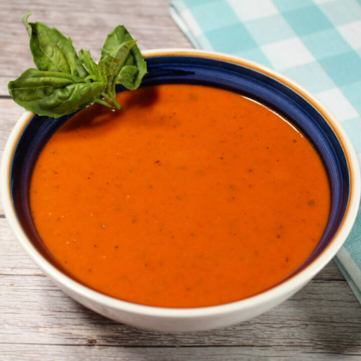 Roasted Red Pepper Coconut Basil Keto Soup1
