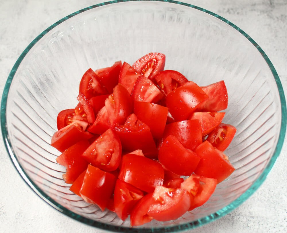 Low-Carb Tomato, Olive, and Cheese Salad3