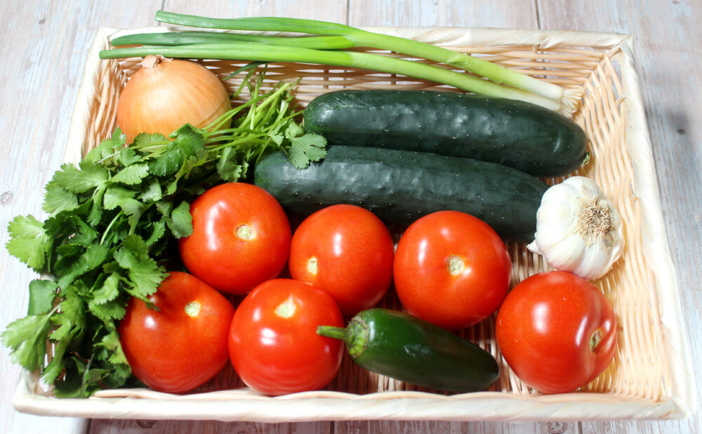 Keto Chunky Tomato Cucumber Salsa2