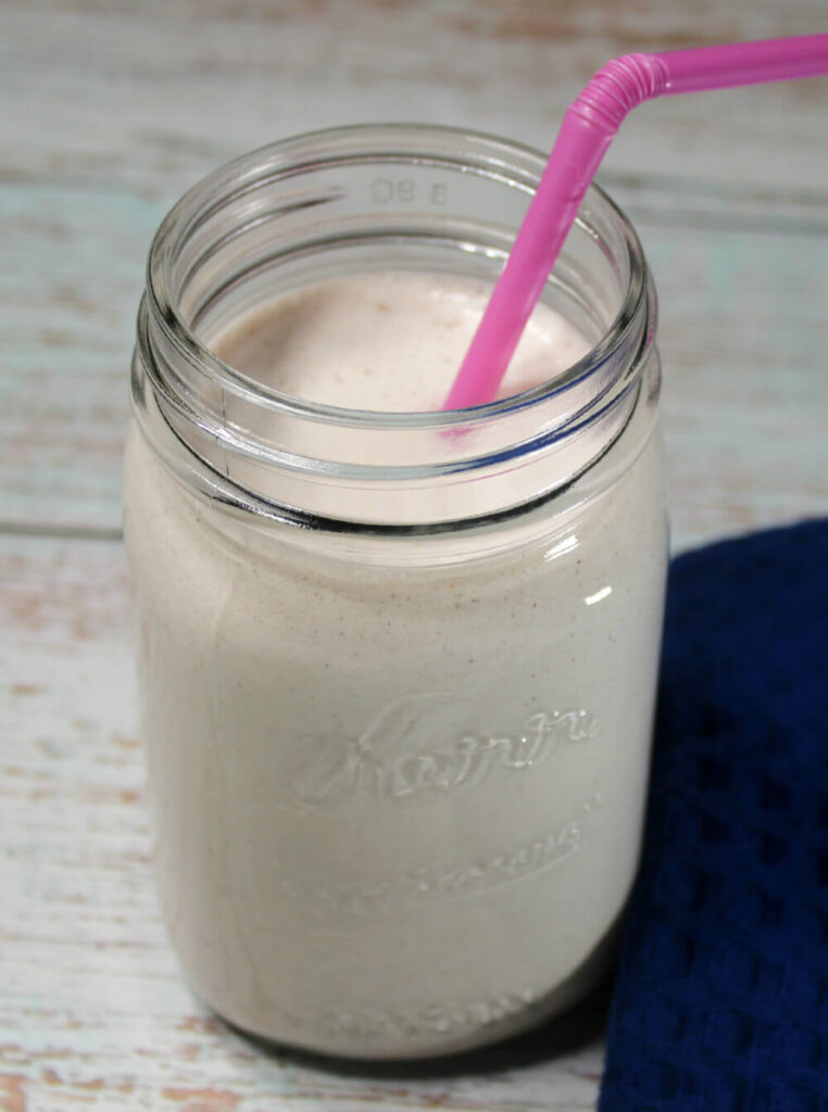 Keto Cinnamon Cheesecake Smoothie6