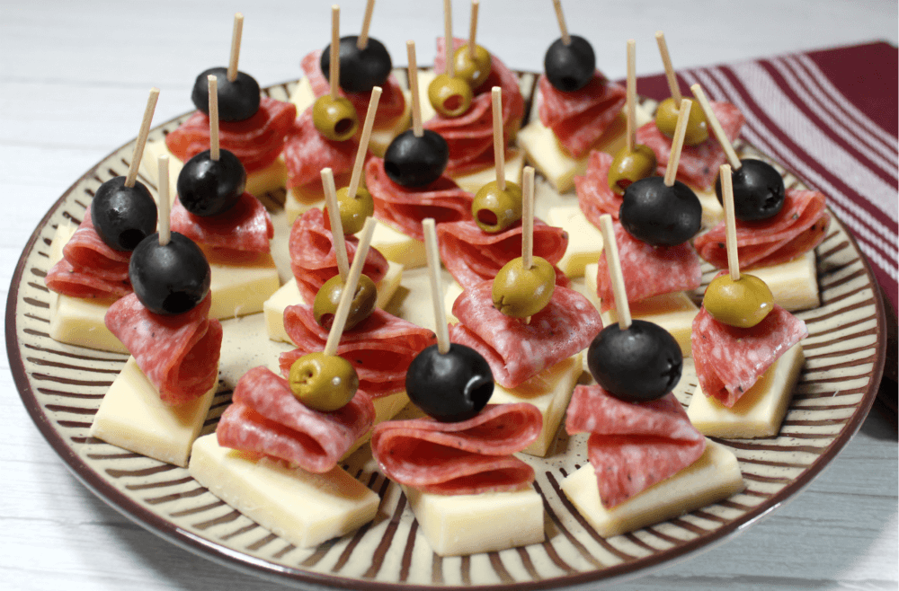 Low-Carb Salami Antipasto Bites6