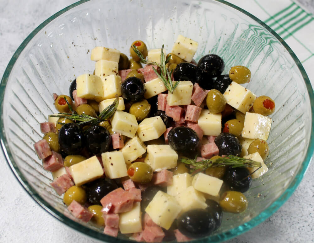 Marinated Olives with Cheese & Salami5