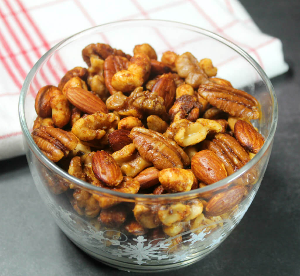 Keto Easy Spiced Nuts1