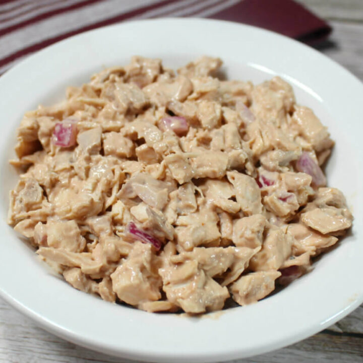 Barbecued Chicken Keto Salad1