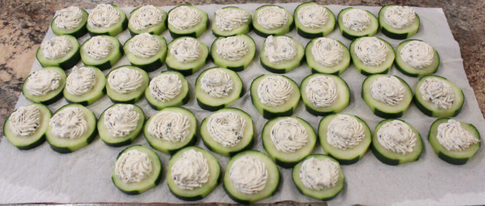 Creamy Cucumber Olive Bites4