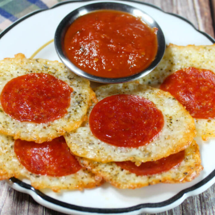 Low-Carb Pizza Chips1