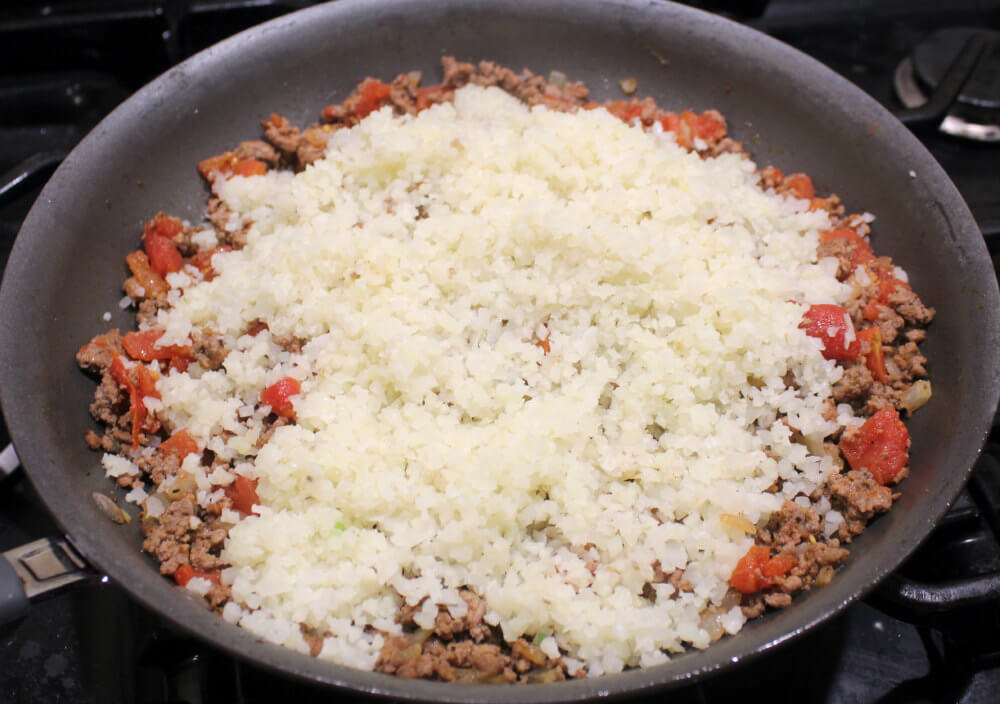 Cheesy Beef Cauliflower Rice Skillet2