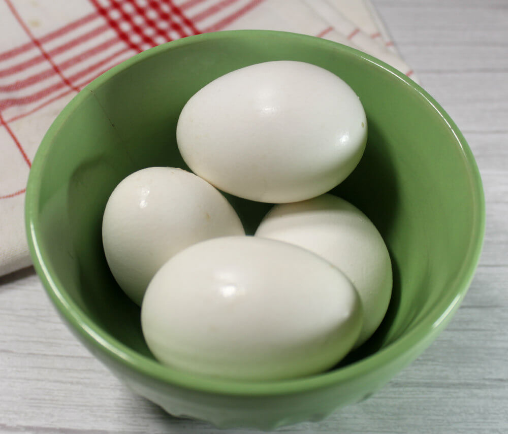 Spinach Salad with Keto Warm Bacon Dressing3