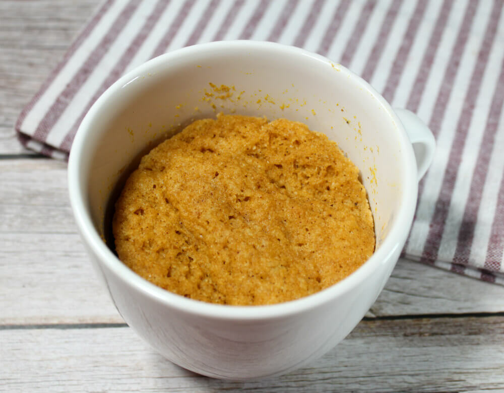 Pumpkin Keto Mug Cake4