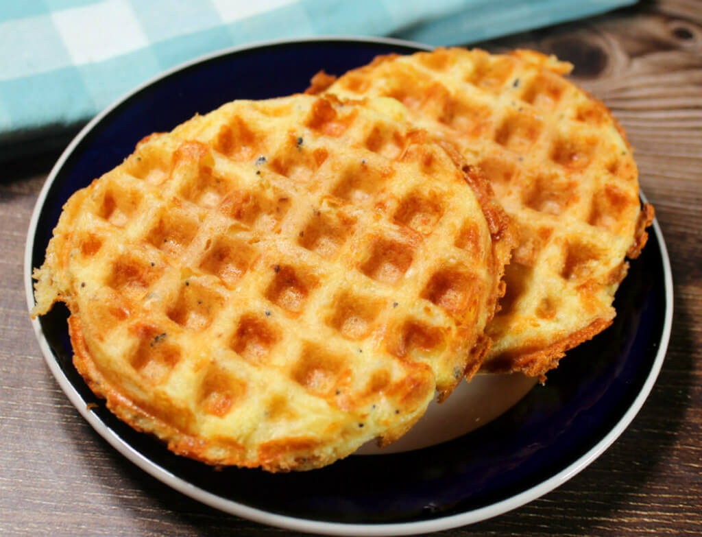 Keto Everything Bagel Chaffles1