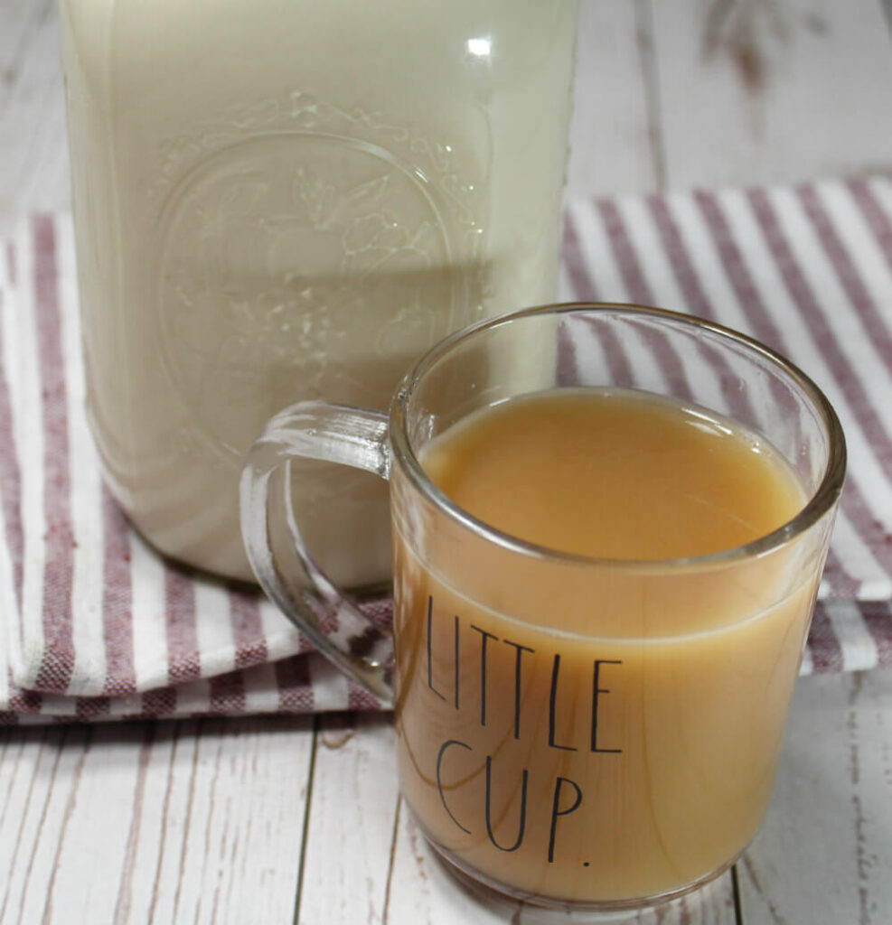 Vanilla Keto Coffee Creamer6