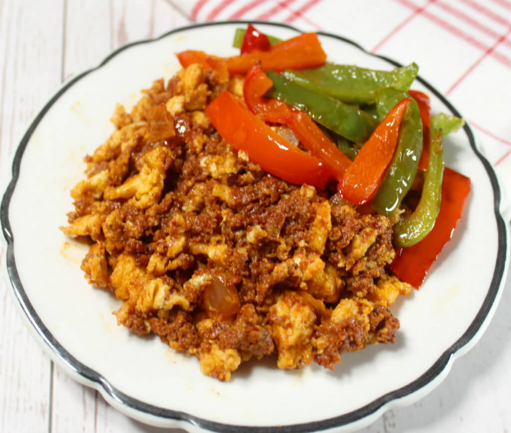 Huevos Con Chorizo1