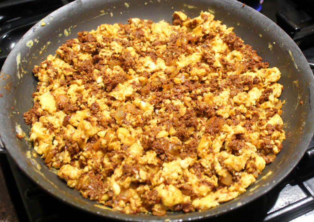 Huevos Con Chorizo4