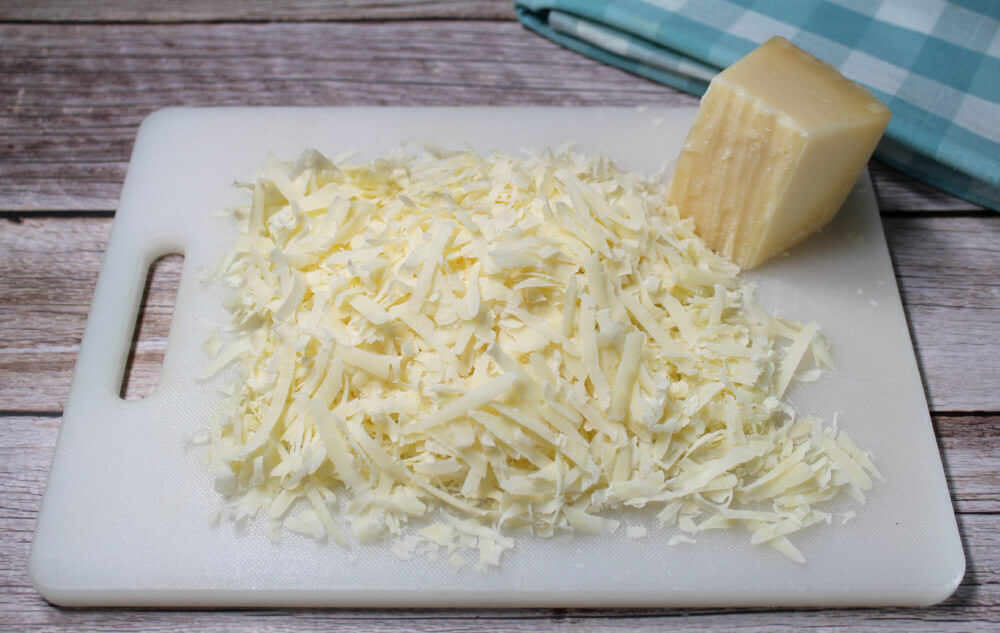 Keto Parmesan Cauliflower Salad4