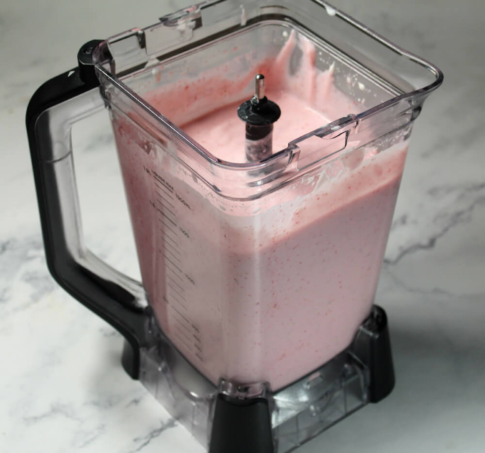 Drinkable Keto Yogurt Smoothie5