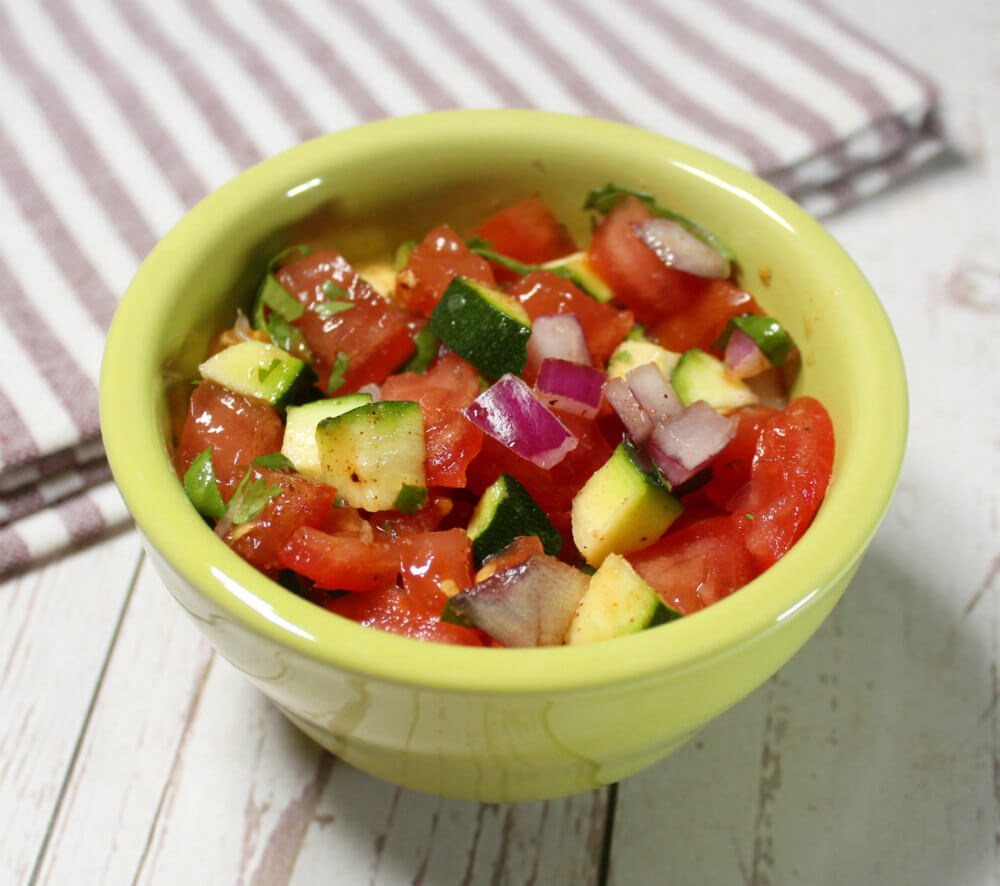 Fresh Tomato Salsa with Zucchini5