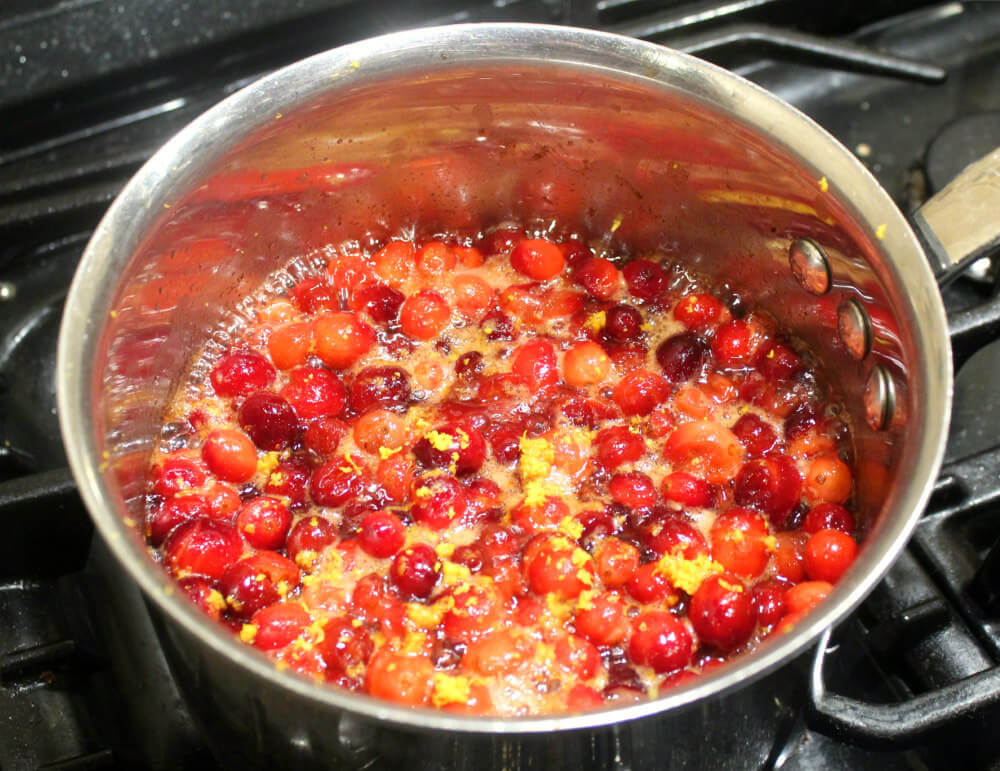 Keto Cranberry-Clementine Sauce4